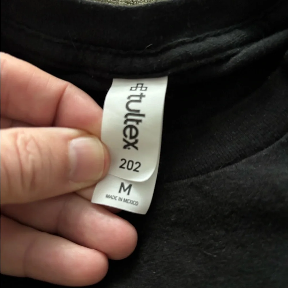 Simple Plan 2025 Tour T-Shirt - SIZE MEDIUM - Picture 2 of 3